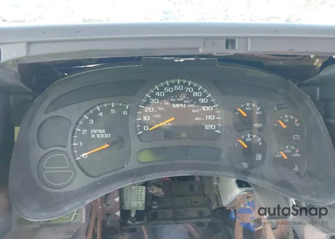 2004 Chevrolet Silverado 1500 Ls z USA, uszkodzony, nr VIN 1GCEC14V74Z121800